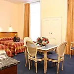 Montpensier Hotel Paris