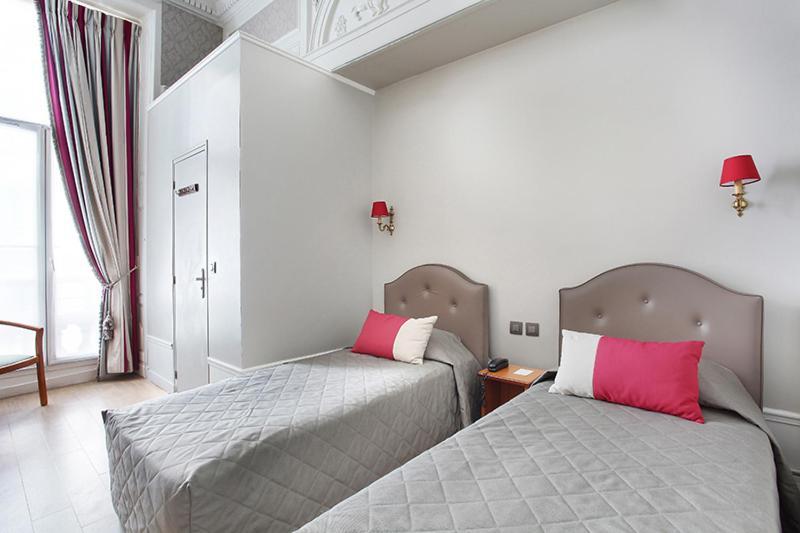 Hotel Montpensier 2*