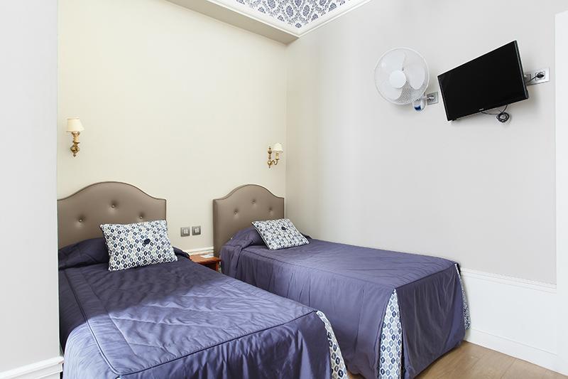 Hotel Montpensier Paris